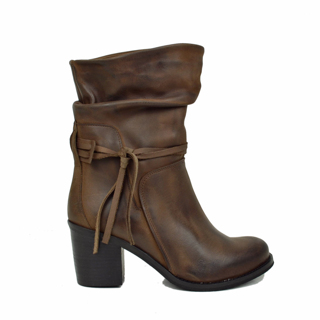 Classic Pleated Ankle Boots with 7 cm Block Heel Black - 2