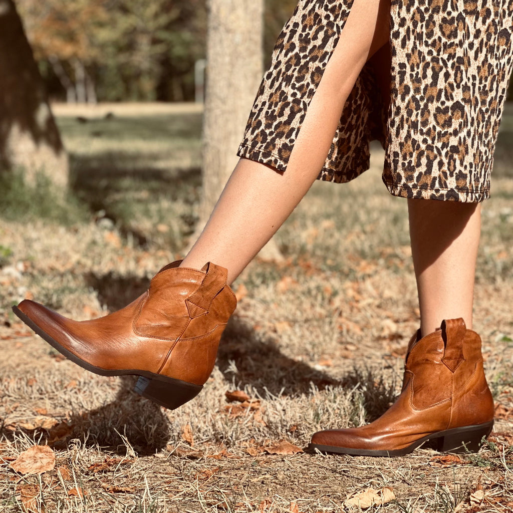 Texanini Ankle Boots in Brown Genuine Leather with Wrinkled Effect, 5 cm Heel, Made in Italy - 2