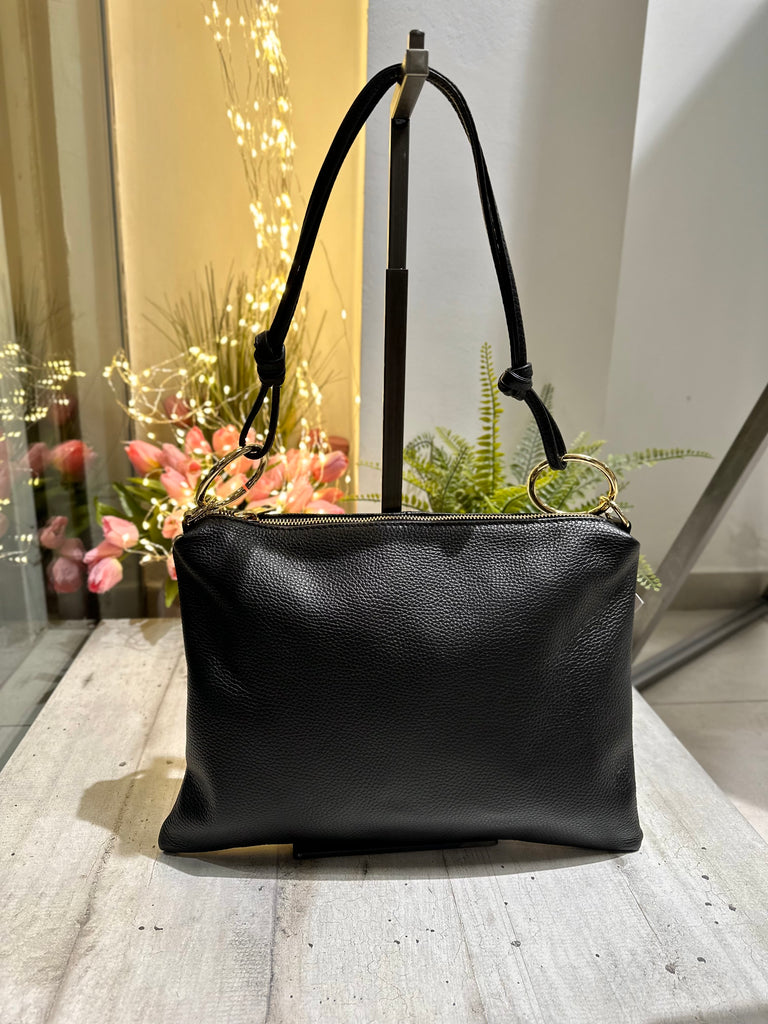 Borsa a Spalla in Vera Pelle con Anelli Shopping Bag Nera MILVA - 2